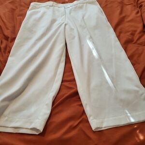 Bolle White Women's Capris